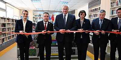 Başkan Muhittin Böcek ile Ukraynalı Bakan’dan anlamlı açılış 