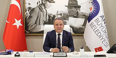 Başkan Muhittin Böcek'in 29 Ekim Cumhuriyet Bayramı mesajı