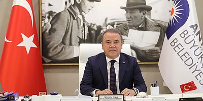 Başkan Muhittin Böcek'ten Anneler Günü mesajı