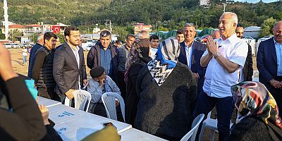 Başkan Özçelik Elikesik mahalle sakinleriyle buluştu