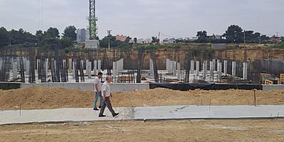 Başkan Şahin hastane alanında inceleme yaptı