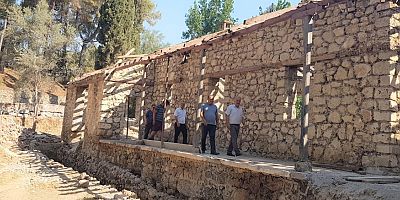 Başkan Şahin restore çalışmasını inceledi