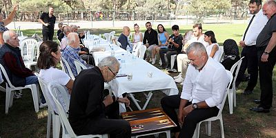 Başkan Sözen büyükleri unutmadı