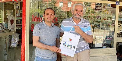 Başkan Topaloğlu adına Eczacılar Günü'nü kutladılar