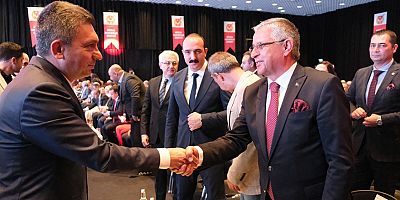 Başkan Topaloğlu AGC ödül törenine katıldı