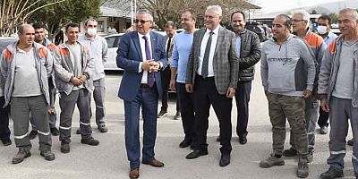 Başkan Topaloğlu Belediye personelinin Ramazan ayını kutladı