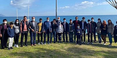 Başkan Topaloğlu Çocuk Evleri sitesinde kalan çocukları misafir etti