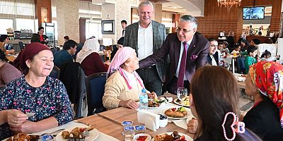 Başkan Topaloğlu, engelli bireylerle bir araya geldi