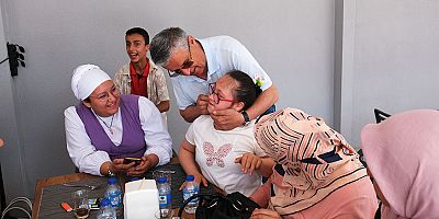 Başkan Topaloğlu engellilerle bir araya geldi