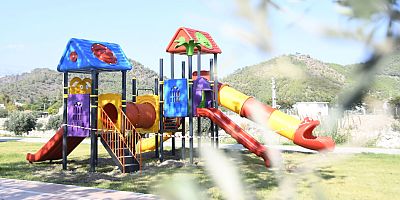 Başkan Topaloğlu: “Kemer halkına ilk günkü heyecanla hizmet etmeye devam ediyoruz”