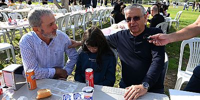 Başkan Topaloğlu’na ilk öğrencisinden öğretmenler günü ziyareti