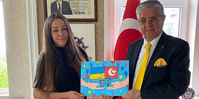 Başkan Topaloğlu’na Türkiye-Ukrayna temalı resim