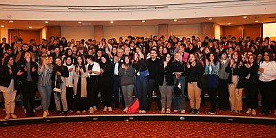 Başkan Topaloğlu’ndan 300 öğrenciyle iftar buluşması