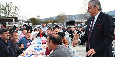Başkan Topaloğlu’ndan belediye personeline iftar yemeği