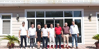 Başkan Topaloğlu’ndan mahalle sorumlularına ziyaret