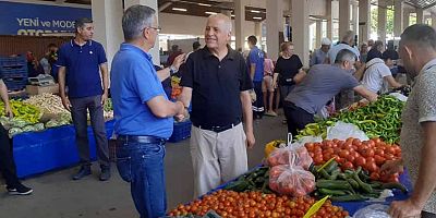 Başkan Topaloğlu pazar esnafıyla bir araya geldi