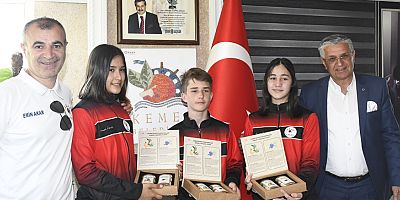 Başkan Topaloğlu şampiyonları ağırladı