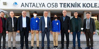Başkan Uysal, Antalya OSB Teknik Koleji’ni gezdi
