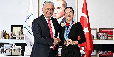 Başkan Uysal’dan şampiyona tebrik