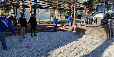 Başkan Vekili Ayhan Deniz kafedeki çalışmaları yerinde inceledi