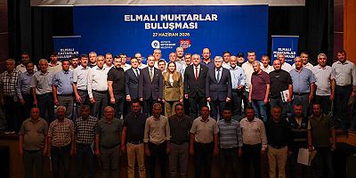 Başkan Vekili Büşra Özdemir Elmalı'da muhtarlarla buluştu