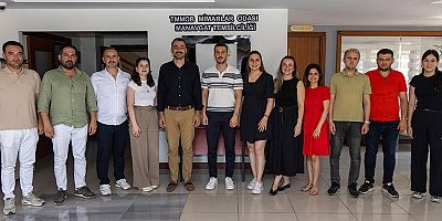 Başkan Vekili Çiçek'ten Mimarlar Odası Manavgat Temsilciliği'ne ziyaret
