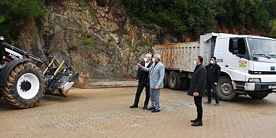 Başkan Vekili İsmail Aka ile Başkan Yardımcısı Emin Gül