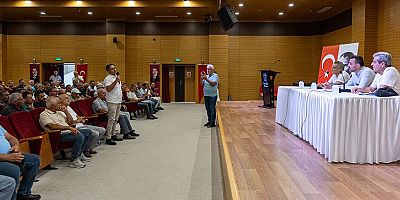 Başkan Vekili Mehmet Çiçek, muhtarlarla bir araya geldi