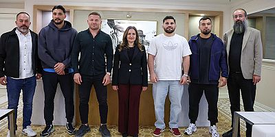 Başkan Vekili Özdemir başpehlivanları ağırladı