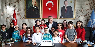 Başkan Yıldırım 23 Nisan'da koltuğunu temsili başkanlara devretti