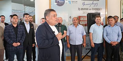 Başkan Yıldırım personelle bayramlaştı, Kurban Bayramı mesajı yayımladı