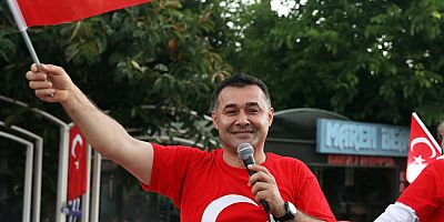 Başkan Yücel 19 Mayıs heyecanını evlere taşıdı