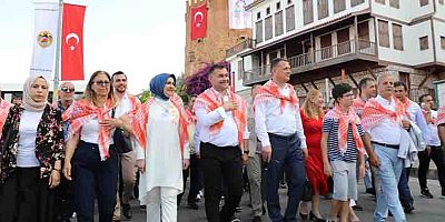 Başkan Yücel'den festival teşekkürü