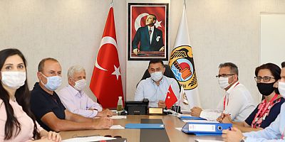 Başkan Yücel Tapu Haftası ve Ramazan Bayramı'nı kutladı
