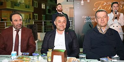 Başkan Yücel Yeni Alanyalılarla iftar sofrasında buluştu