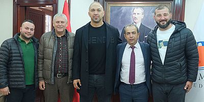 Başpehlivanlar Kemer Belediyesi'nde 