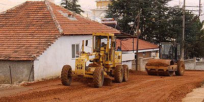 Bayındır Mahallesi Yolu yenileniyor