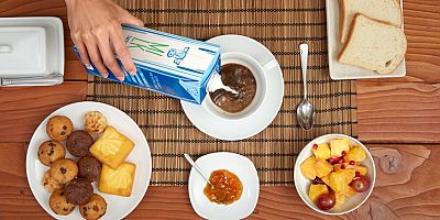 Bayramda aldığınız kilolardan kurtulmak için günde 2 bardak süt...