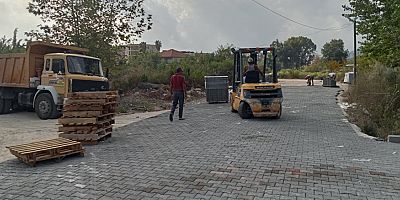 Beldibi’nde yol yapım çalışmaları sürüyor