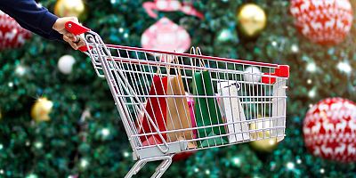 Beş kişiden biri yılbaşı alışverişini son dakikada yapacak