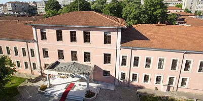 Bezmiâlem Vakıf Üniversitesi’nden bütünleşik doktora (MDPhD) fırsatı