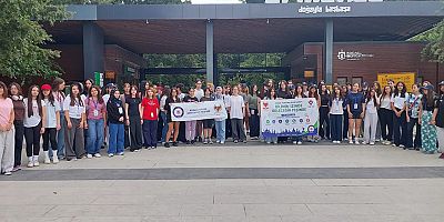“Bilimin İzinde, Geleceğin Peşinde” Projesiyle Gençler Bilimle Buluştu