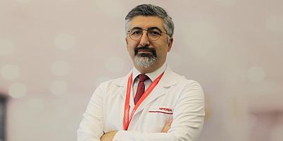 Boyunda ele gelen kitle