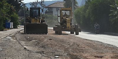 Bozulan yollar düzeltiliyor