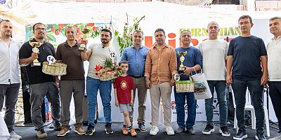 Burmahan'da ilk kez kiraz festivali düzenlendi
