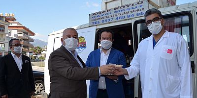 Büyükşehir Belediyesi Alanya’da sağlık çalışanlarının yanında