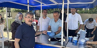 Büyükşehir Belediyesi aşure ikramına devam ediyor