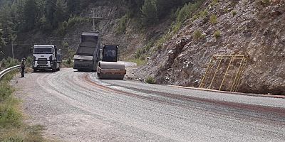 Büyükşehir Belediyesi Dim grup yolunu asfaltladı