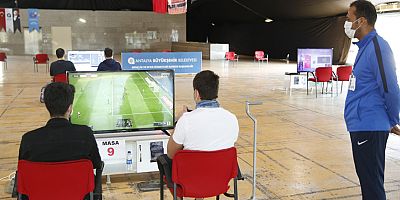 Büyükşehir Belediyesi e-spor turnuvası düzenledi