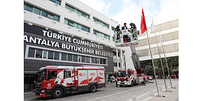 Büyükşehir Belediyesi’nde acil durum tatbikatı yapıldı